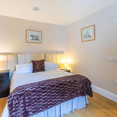 Windermere Studio Rooms - With Free Car Parking Onsite Extérieur photo