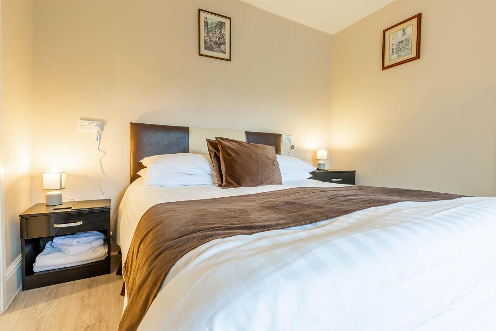 Windermere Studio Rooms - With Free Car Parking Onsite Extérieur photo