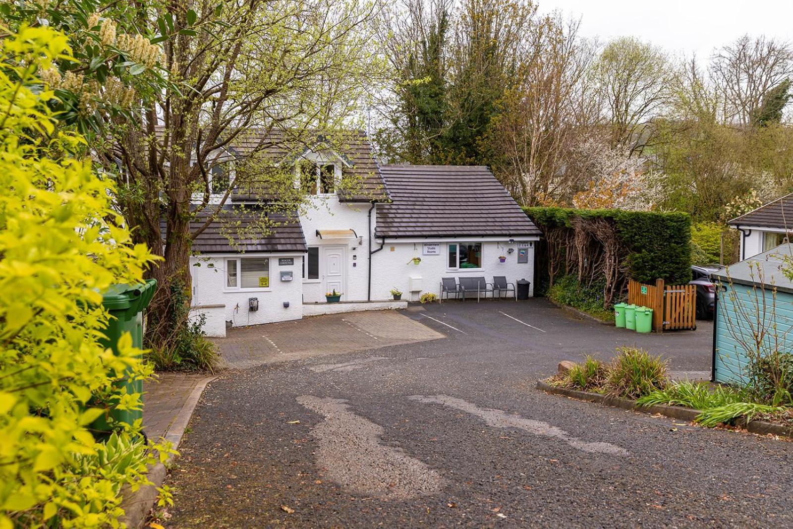 Windermere Studio Rooms - With Free Car Parking Onsite Extérieur photo